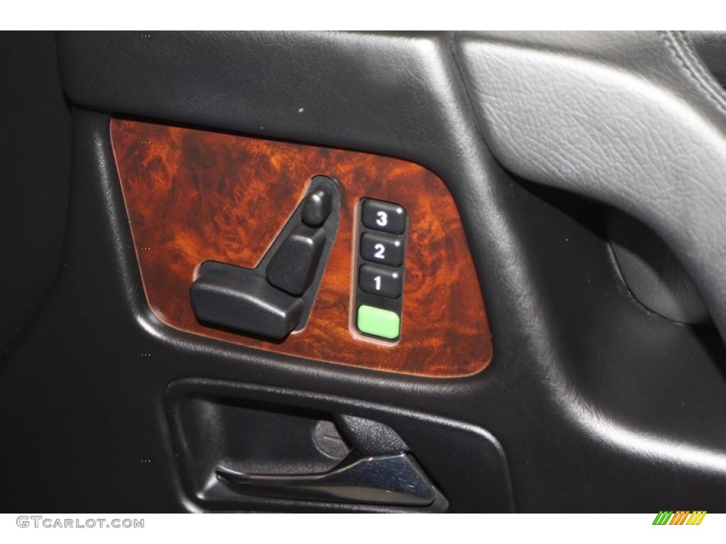 2007 Mercedes-Benz G 500 Controls Photo #81979114