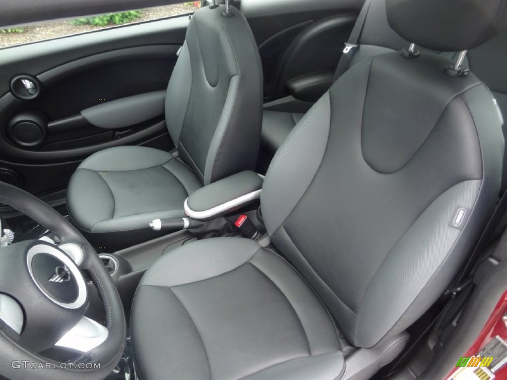 2007 Cooper Hardtop - Nightfire Red Metallic / Grey/Carbon Black photo #13