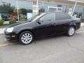 Black - Jetta SE Sedan Photo No. 2