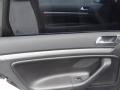 Black - Jetta SE Sedan Photo No. 19