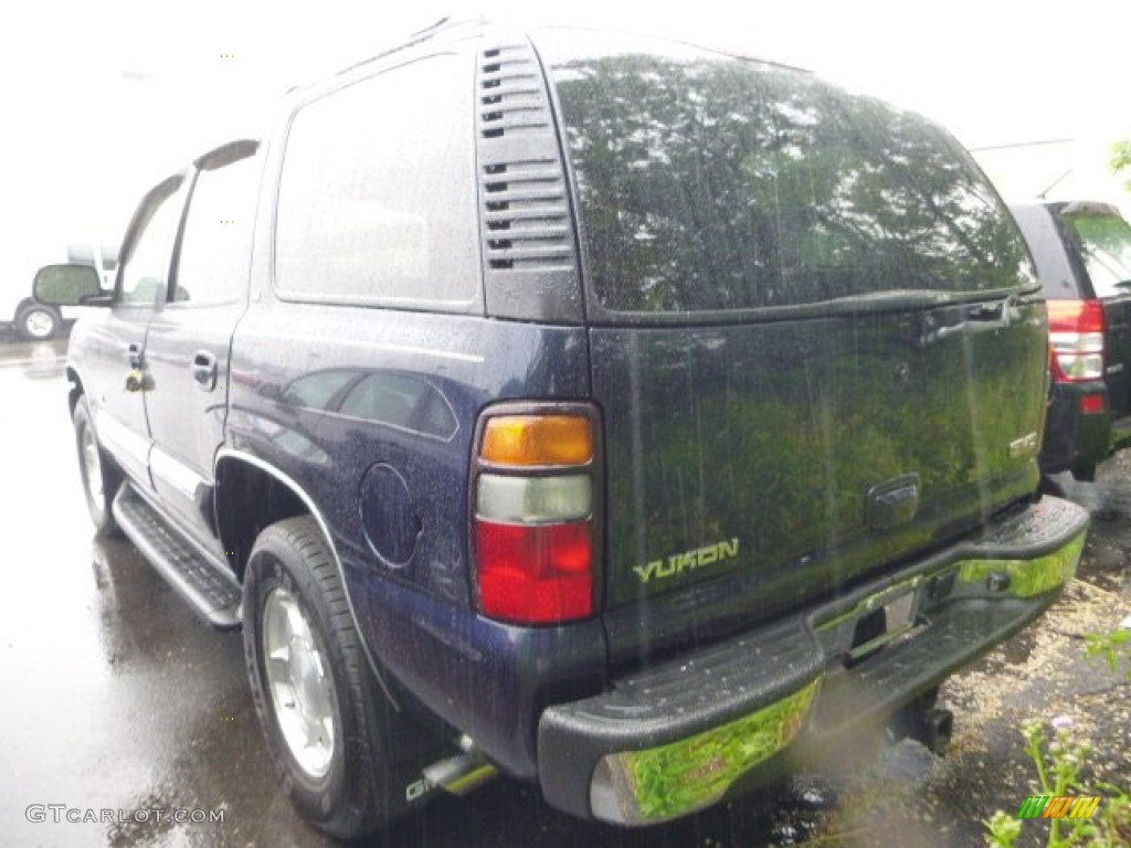 2004 Yukon SLT 4x4 - Deep Blue Metallic / Neutral/Shale photo #3