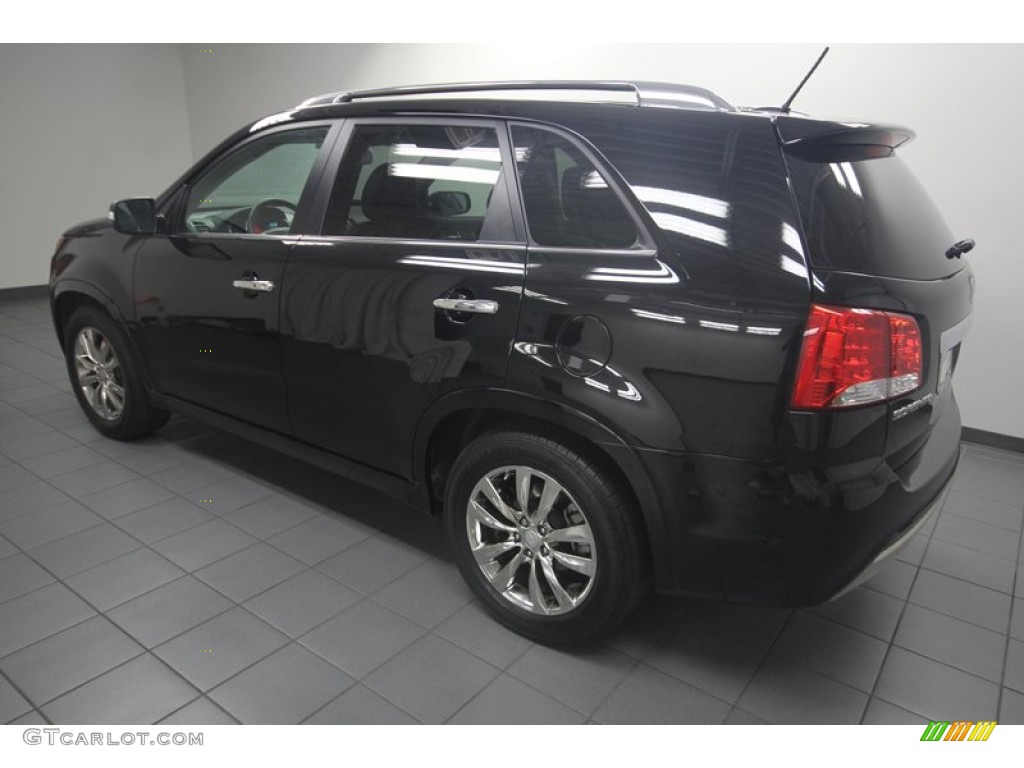 2011 Sorento SX V6 - Ebony Black / Black photo #5