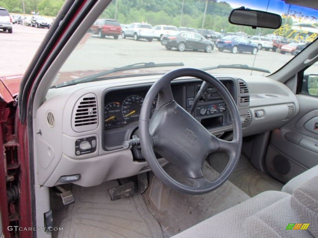 1996 Chevrolet C/K C1500 Extended Cab Gray Dashboard Photo #81994939