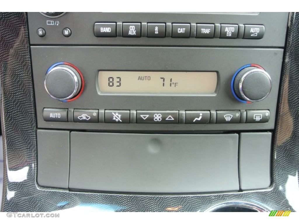 2012 Chevrolet Corvette Convertible Controls Photo #81994952