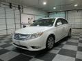 Blizzard White Pearl - Avalon Limited Photo No. 3