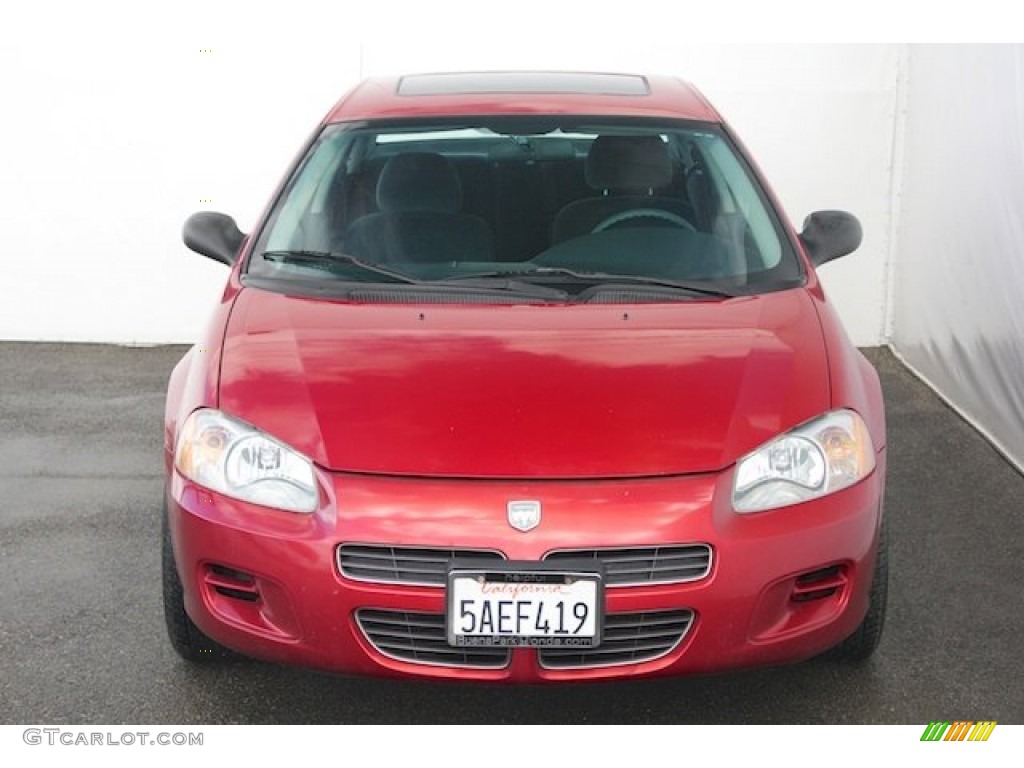 2002 Stratus SE Sedan - Inferno Red Pearl / Dark Slate Gray photo #7