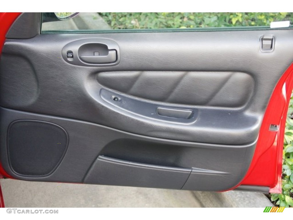 2002 Stratus SE Sedan - Inferno Red Pearl / Dark Slate Gray photo #26