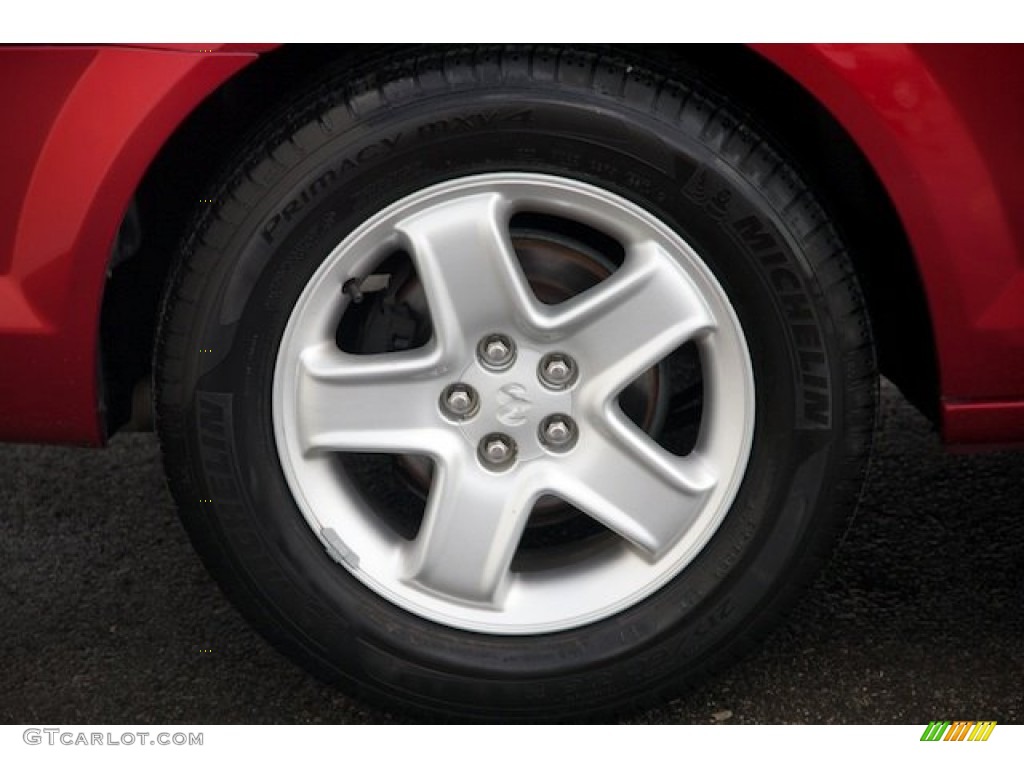 2002 Stratus SE Sedan - Inferno Red Pearl / Dark Slate Gray photo #31