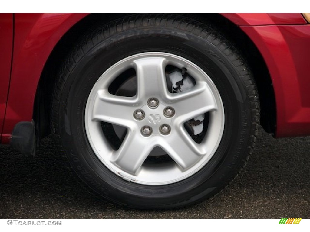 2002 Stratus SE Sedan - Inferno Red Pearl / Dark Slate Gray photo #32