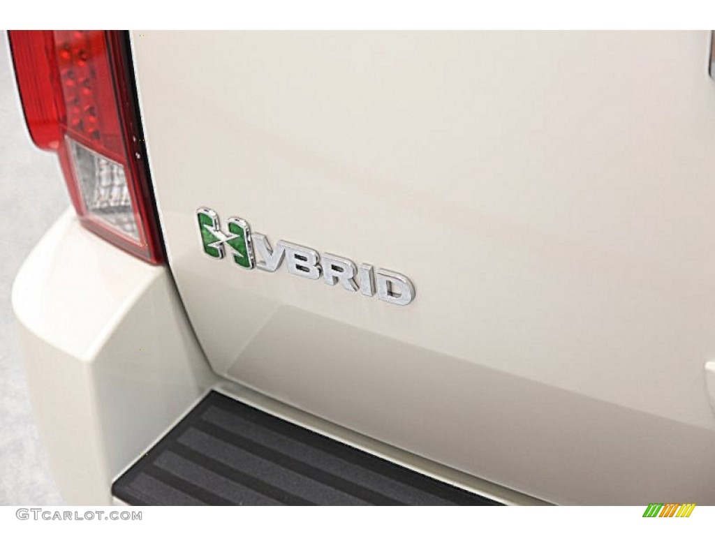 2013 Cadillac Escalade Hybrid AWD Marks and Logos Photo #82002274