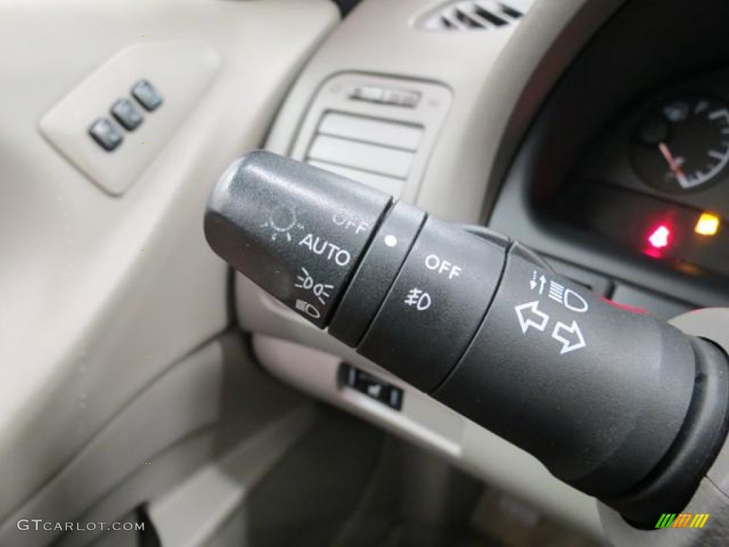 2003 Nissan Maxima SE Controls Photo #82006841