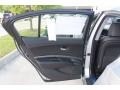 Silver Moon - RLX Technology Package Photo No. 12