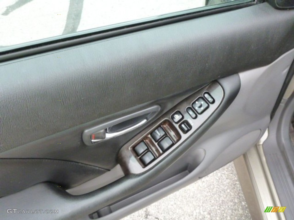 2004 Legacy 2.5 GT Sedan - Titanium Pearl / Black photo #14