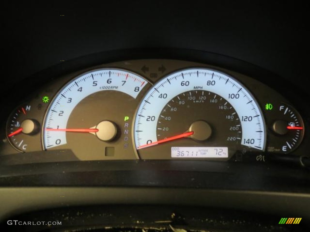 2010 Toyota Camry SE Gauges Photos