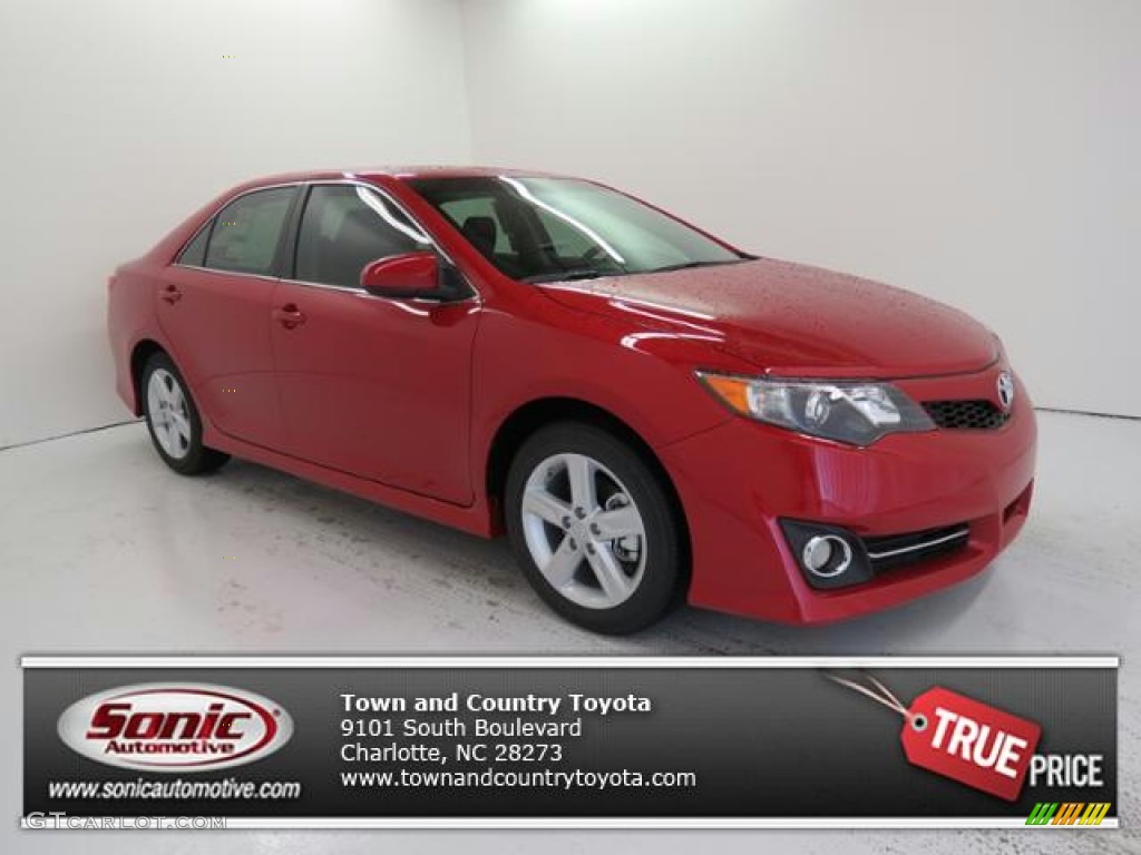 2013 Camry SE - Barcelona Red Metallic / Black photo #1
