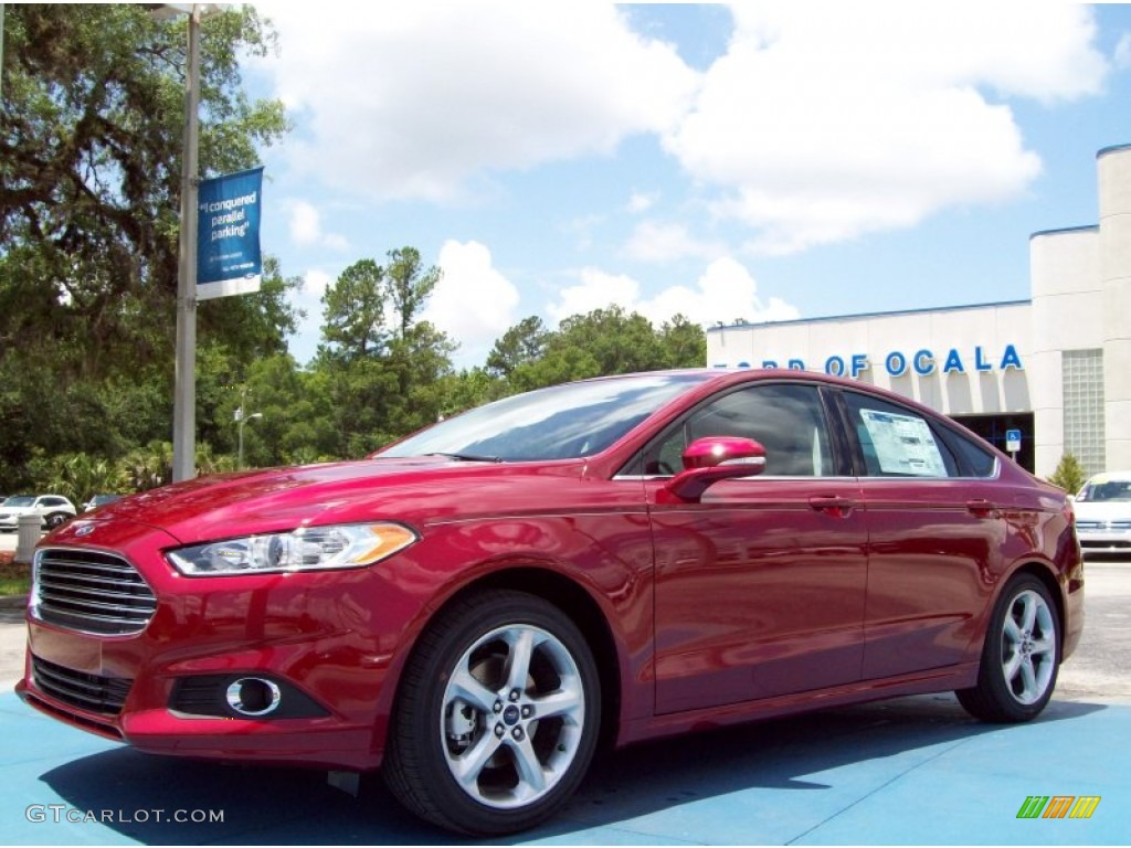 2013 Fusion SE 1.6 EcoBoost - Ruby Red Metallic / Charcoal Black photo #1