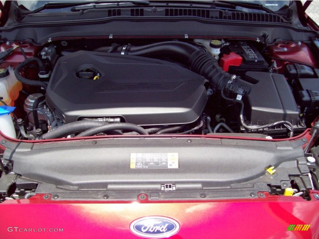 2013 Fusion SE 1.6 EcoBoost - Ruby Red Metallic / Charcoal Black photo #10
