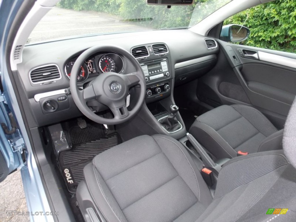 Titan Black Interior 2010 Volkswagen Golf 2 Door Photo #82010669
