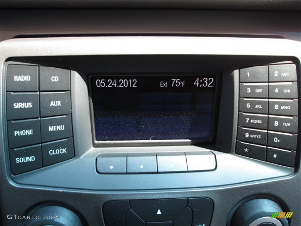 2014 Ford Flex SE Controls Photo #82011440