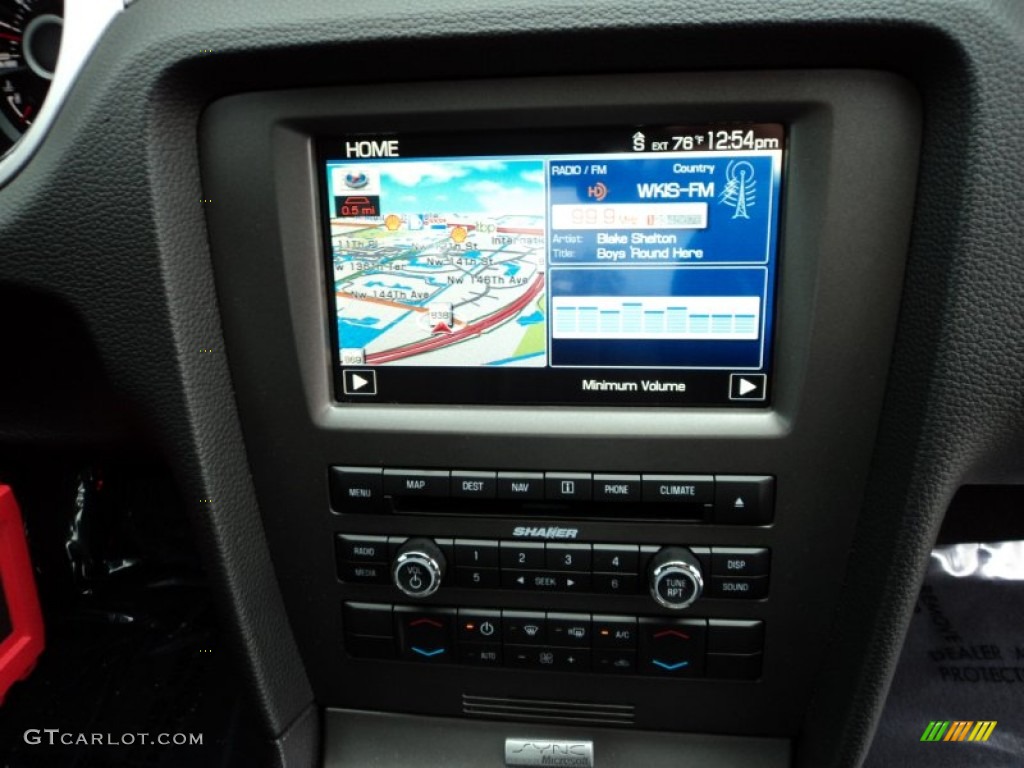 2013 Ford Mustang GT Premium Coupe Controls Photo #82012190