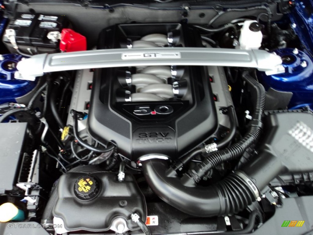 2013 Ford Mustang GT Premium Coupe 5.0 Liter DOHC 32-Valve Ti-VCT V8 Engine Photo #82012298