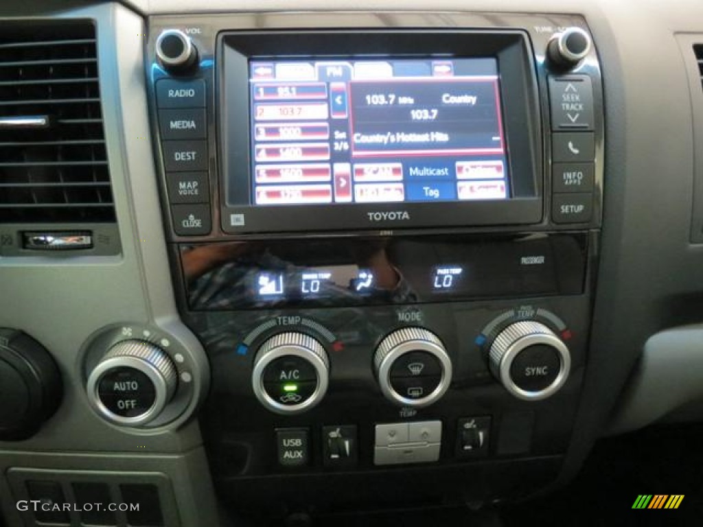 2013 Toyota Sequoia Limited Controls Photo #82012925