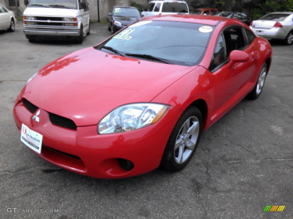 2006 Eclipse GS Coupe - Pure Red / Dark Charcoal photo #1