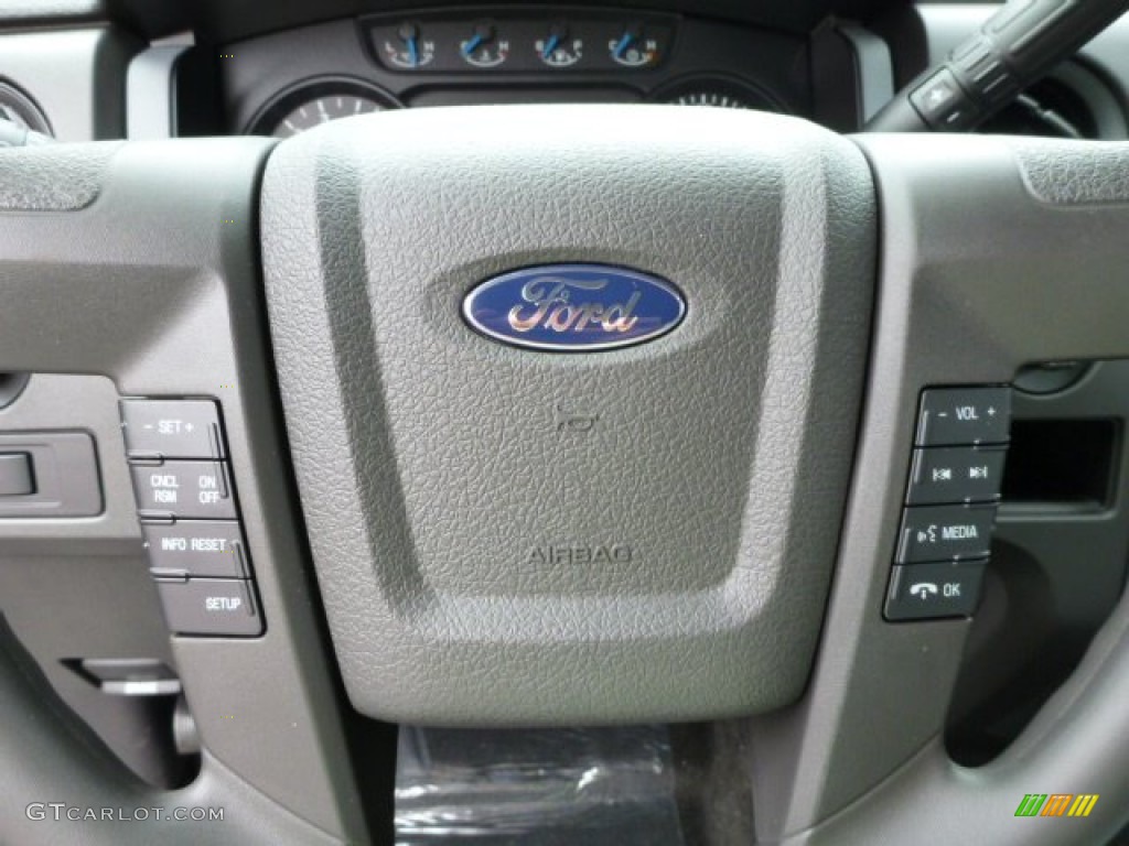 2013 Ford F150 STX SuperCab 4x4 Controls Photo #82015697