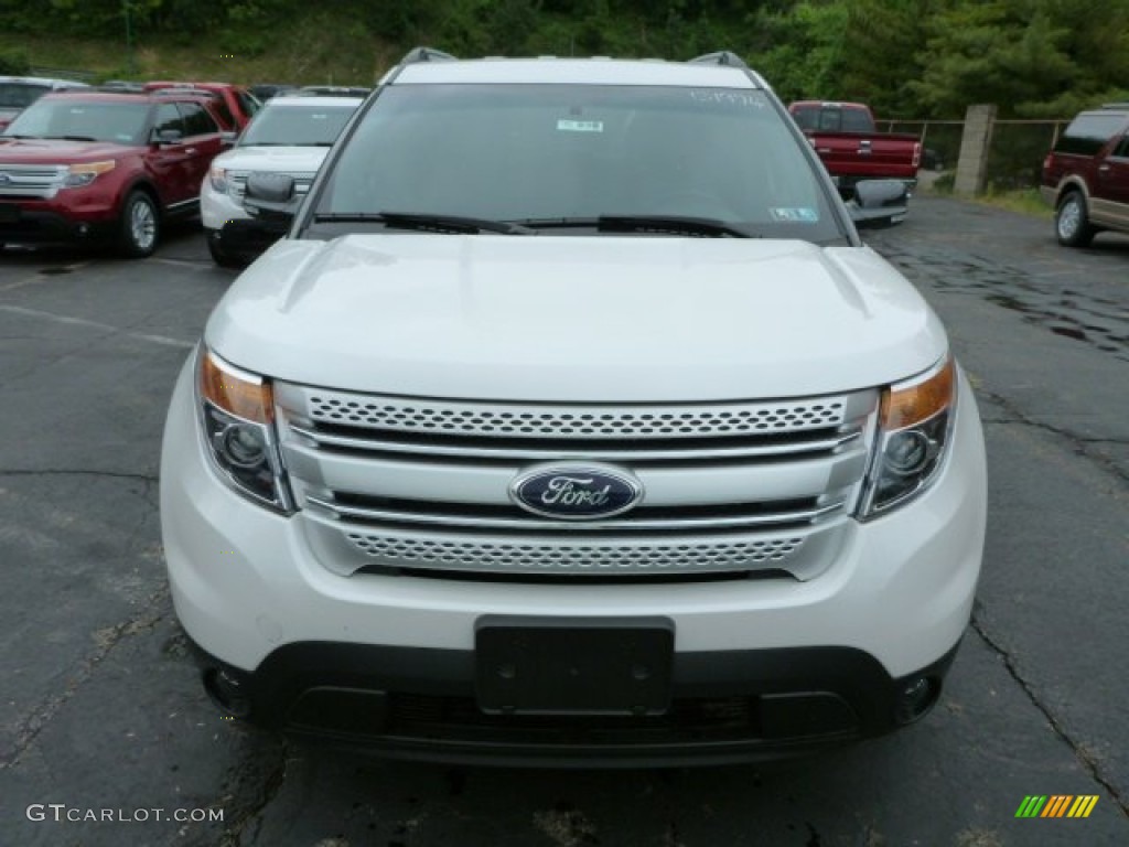 2013 Explorer XLT 4WD - White Platinum Tri-Coat / Charcoal Black photo #6