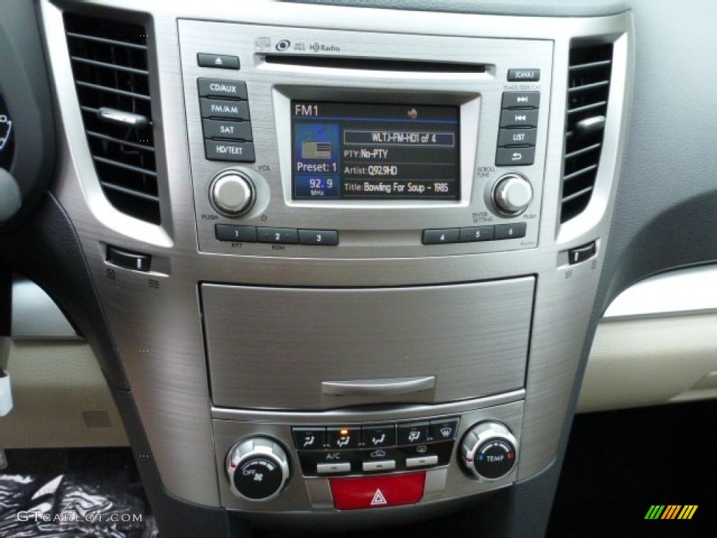2014 Subaru Legacy 2.5i Premium Controls Photo #82019906