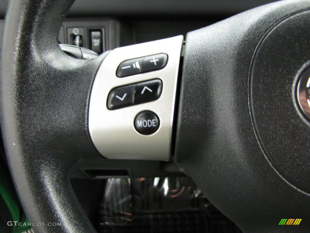 2006 Scion xB Release Series 3.0 Controls Photo #82024106