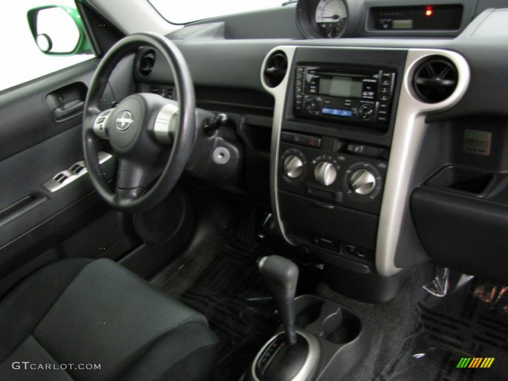2006 xB Release Series 3.0 - Envy Green / Dark Charcoal photo #19