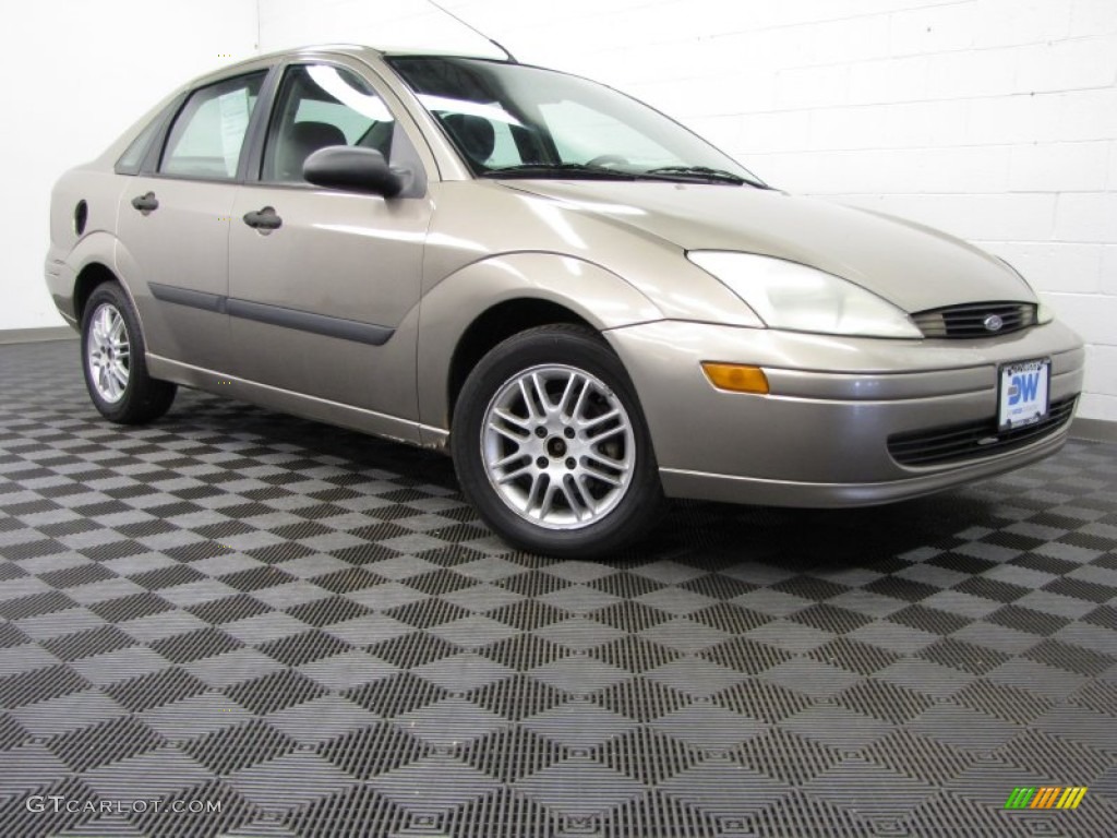 Arizona Beige Metallic Ford Focus