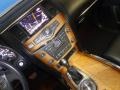 Liquid Platinum - QX 56 4WD Photo No. 20