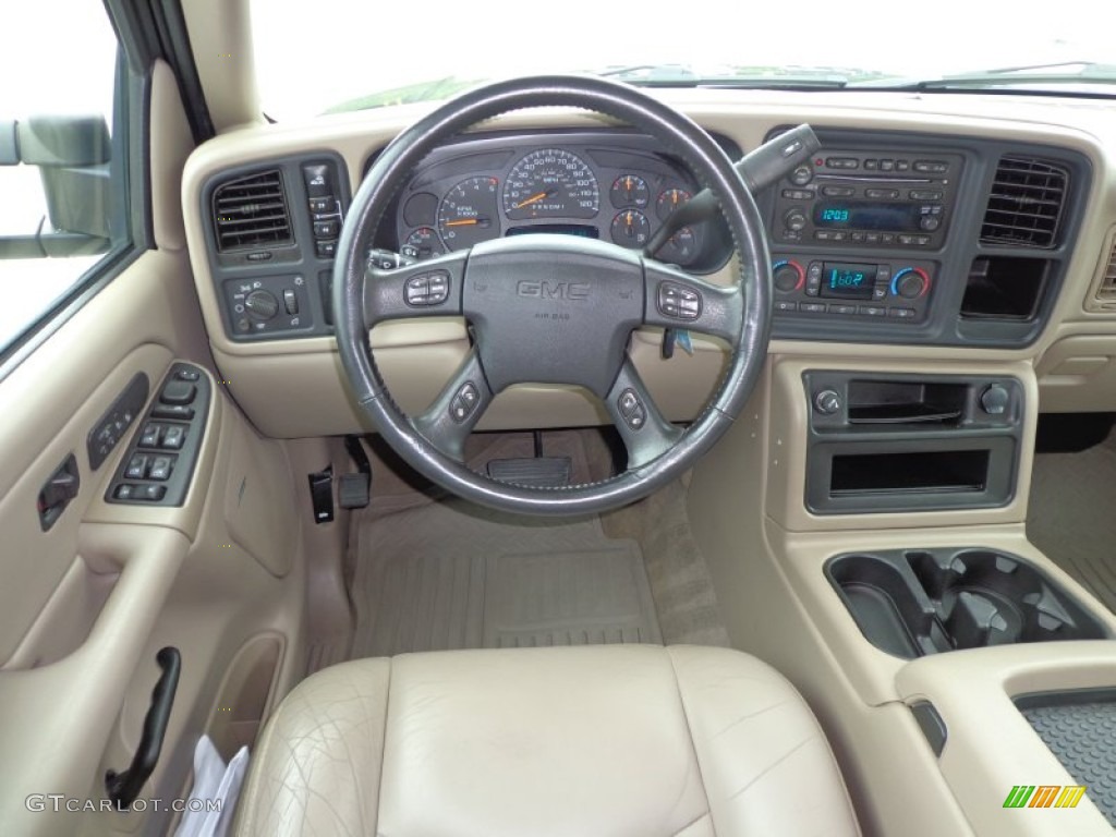 2006 GMC Sierra 3500 SLT Crew Cab 4x4 Dually Neutral Dashboard Photo #82026347