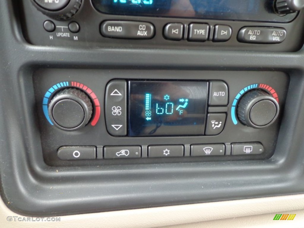 2006 GMC Sierra 3500 SLT Crew Cab 4x4 Dually Controls Photos