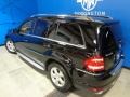 Black - GL 450 4Matic Photo No. 14