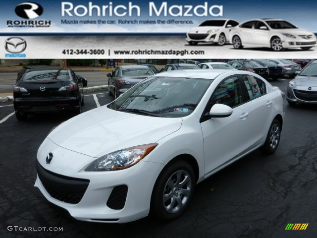 Crystal White Pearl Mica Mazda MAZDA3