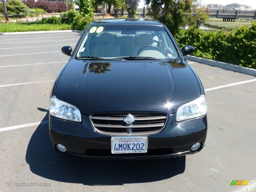 2000 Maxima SE - Super Black / Frost photo #2