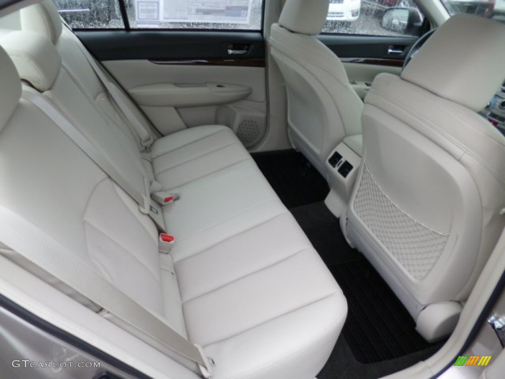 Ivory Interior 2014 Subaru Legacy 2.5i Limited Photo #82030970