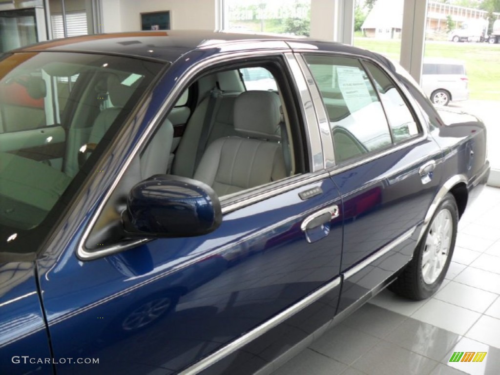 2004 Grand Marquis LS - Dark Blue Pearl Metallic / Light Flint photo #8