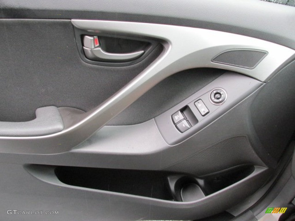 2013 Elantra Coupe GS - Silver / Black photo #9