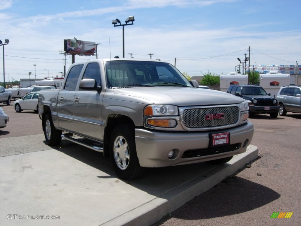 2005 Sierra 1500 Denali Crew Cab AWD - Silver Birch Metallic / Stone Gray photo #14