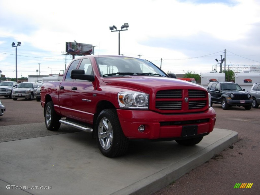 2007 Ram 1500 Sport Quad Cab 4x4 - Flame Red / Medium Slate Gray photo #14