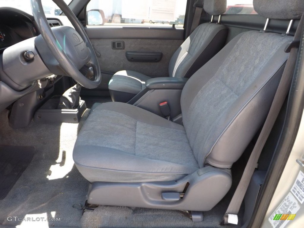 Gray Interior 2000 Toyota Tacoma Regular Cab Photo #82040652