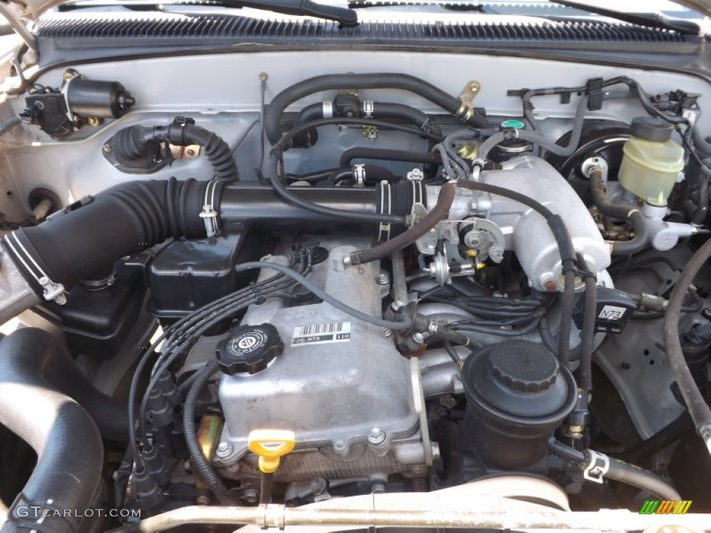 2000 Toyota Tacoma Regular Cab 2.4 Liter DOHC 16-Valve 4 Cylinder Engine Photo #82040802