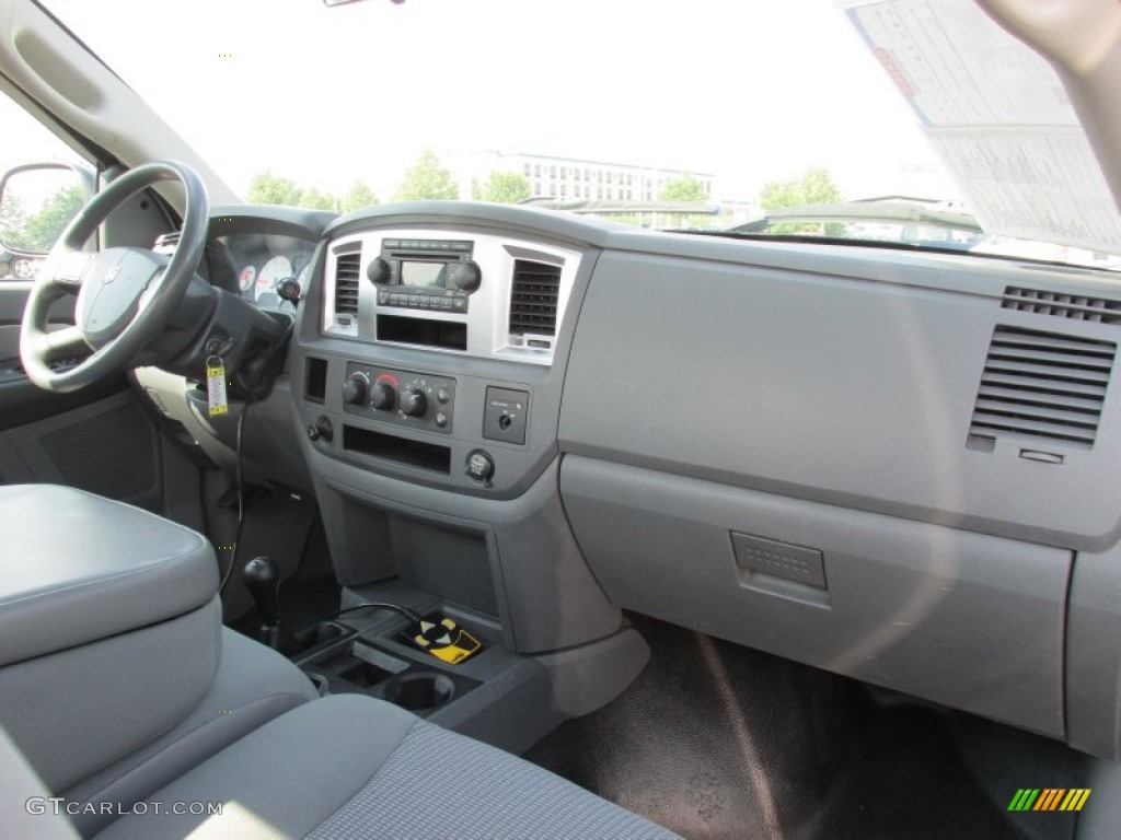 2007 Dodge Ram 2500 SLT Regular Cab 4x4 Medium Slate Gray Dashboard Photo #82041412