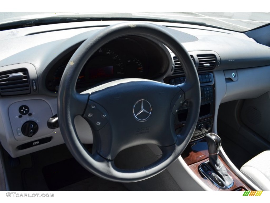2004 Mercedes-Benz C 240 4Matic Wagon Ash Grey Steering Wheel Photo #82042005