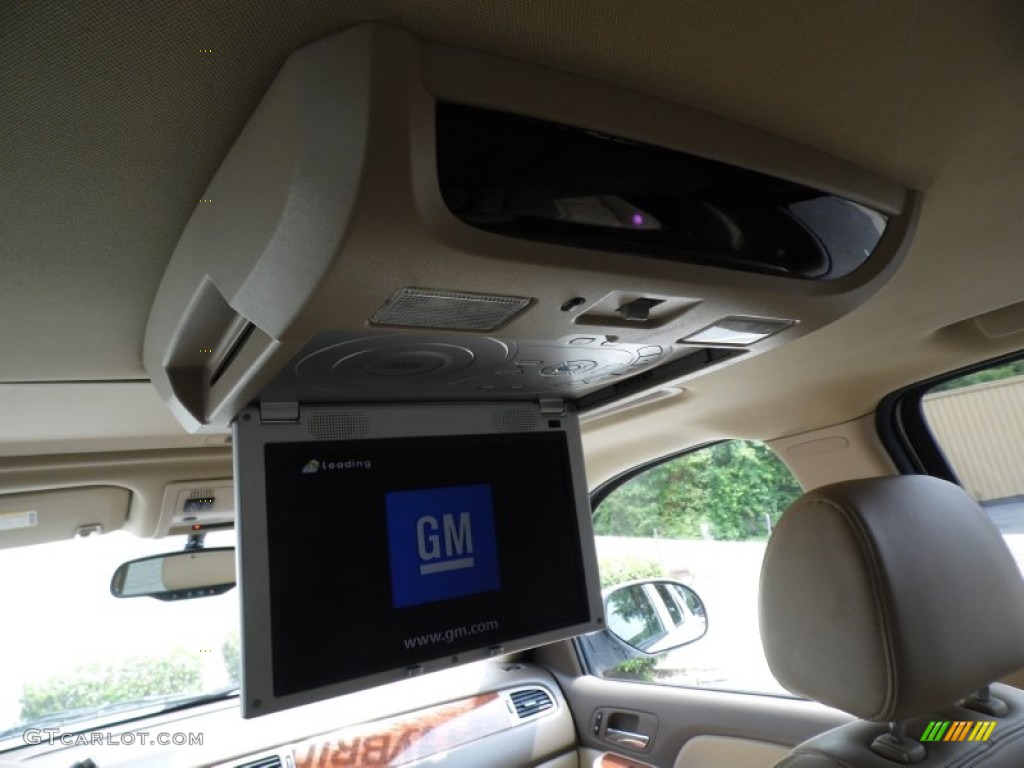2008 GMC Yukon Hybrid Entertainment System Photo #82043688