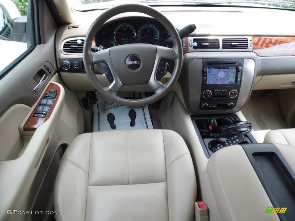 2008 GMC Yukon Hybrid Dashboard Photos